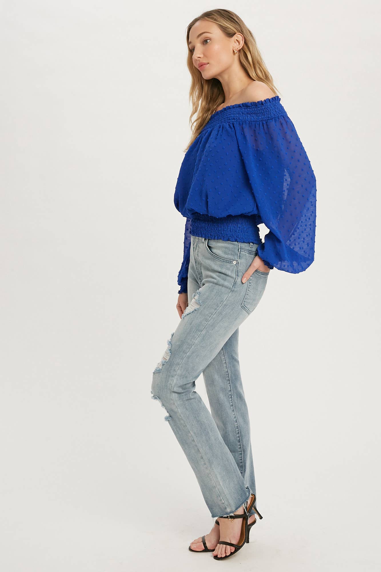 DESTROYED STRAIGHT JEANS